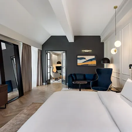Radisson Blu Hotel, 5*