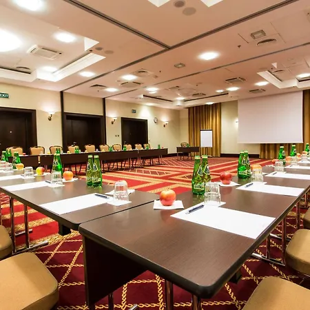 Radisson Blu Hotel, Hotel