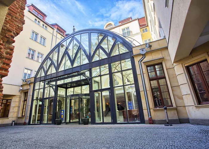 Отель Radisson Blu Hotel, 5*